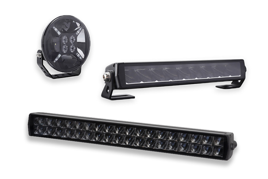 Lisävalot ja LED-rampit työautossa tai henkilöautossa